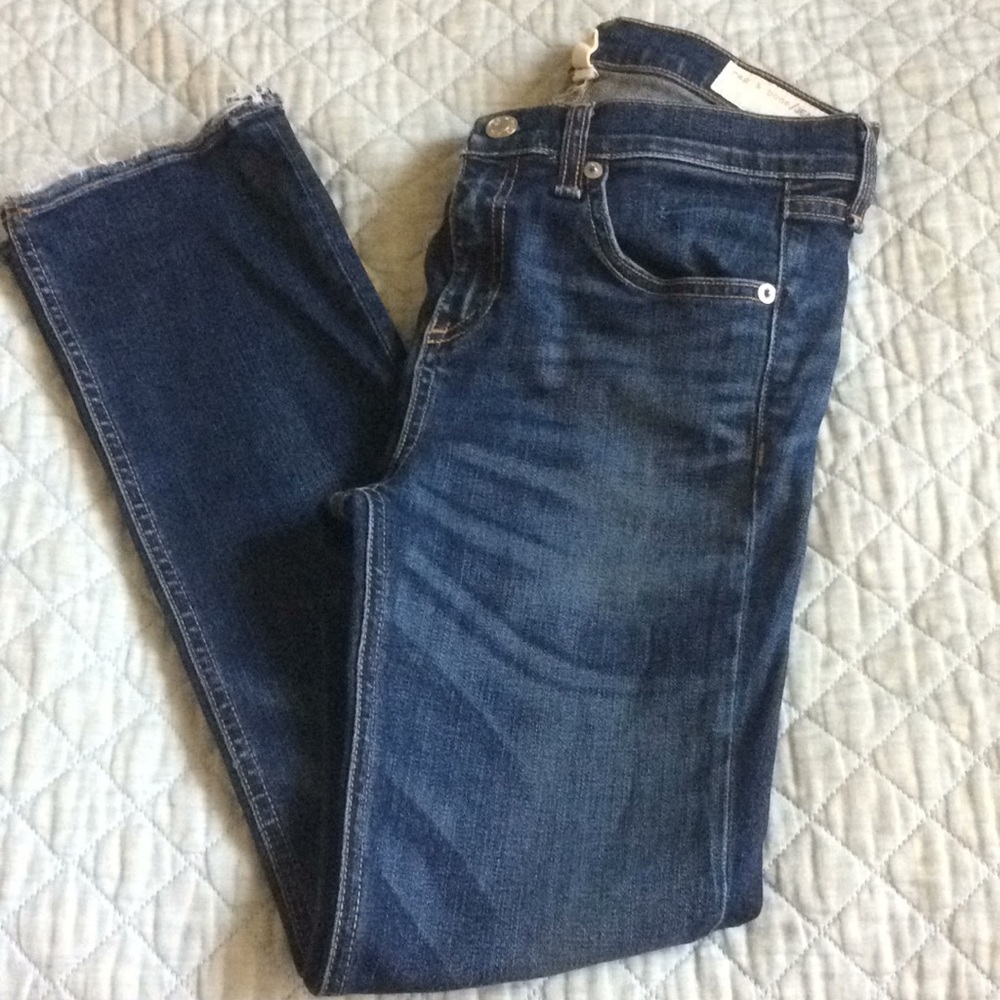 Rag & Bone 10 In Crop In Frayed Doheny